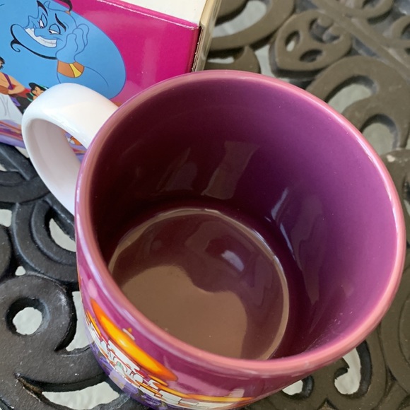 NEW with box Disneys Alladin Mug - Picture 4 of 6